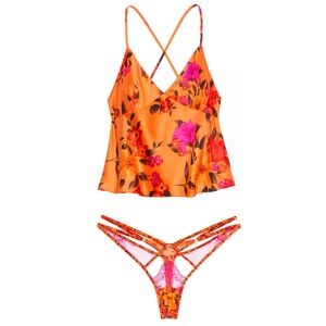 Victoria’s Secret Satin Open Back Cami & thong panty set XS / S island floral